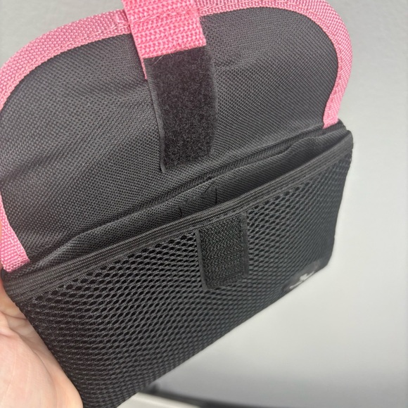 Buddy Pouch Magnetic Phone & Essentials Holder - Picture 7 of 7